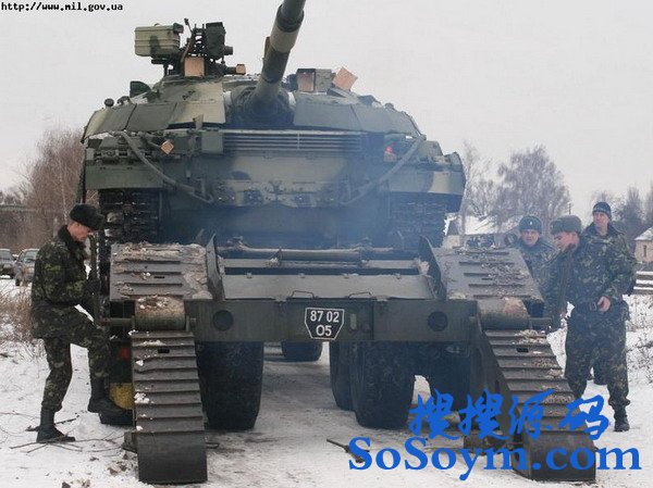 乌克兰第1装甲旅接收改进型T80坦克